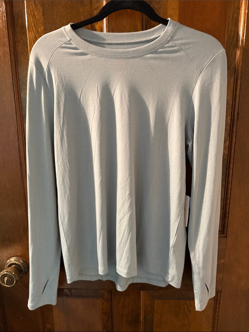 NWT Woman’s Bamboo Shade Free Fly Ocean Mist Long Sleeve Shirt Top- Size Small